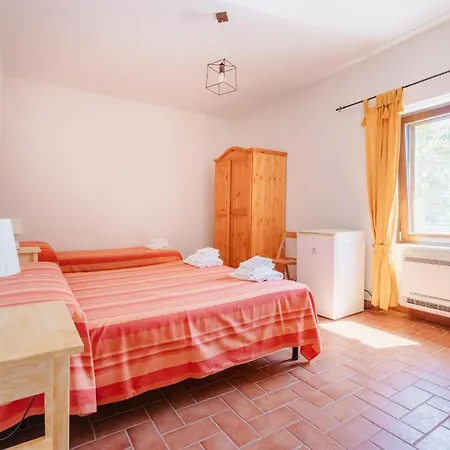 Agriturismo Ristorante Bauernhof *